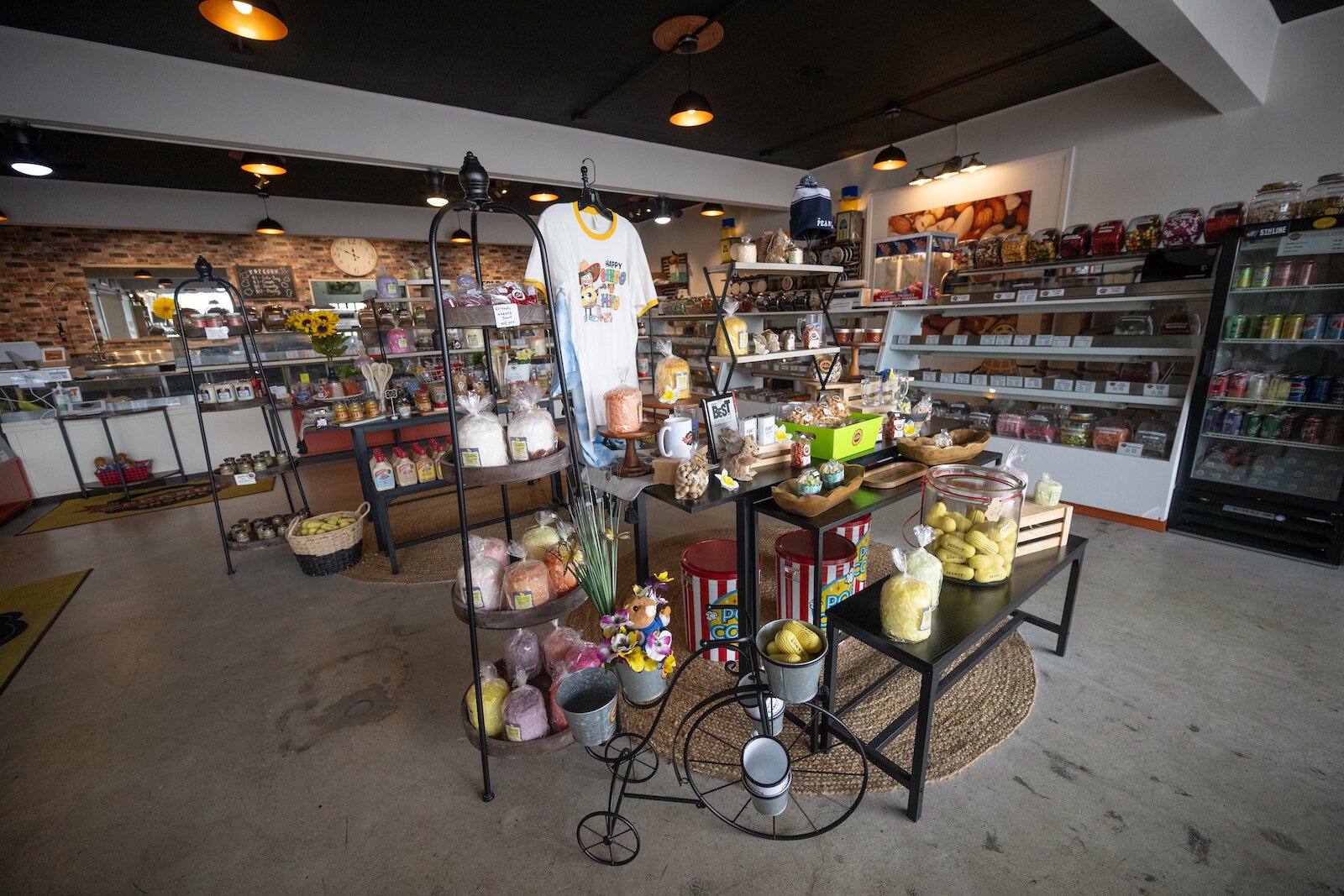 The Peanut Shoppe sells peanuts, candy, and other treat.