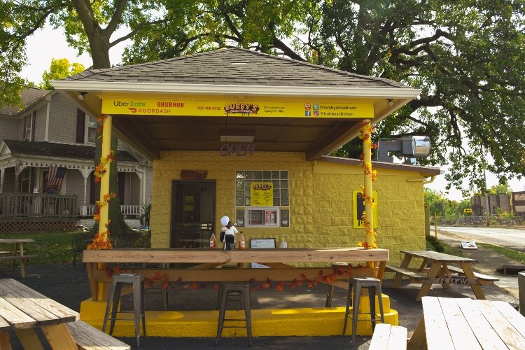 The new Lexington Avenue location of Bubby's Chicken & Waffles is just what owner Kareem Crossley wants it to be - some good energy, some nostalgia, and some great food.