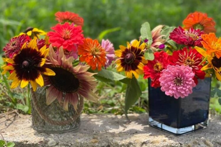 Along with you-pick flower options, Copper Top Farm and Flowers offers fresh-picked arrangements.