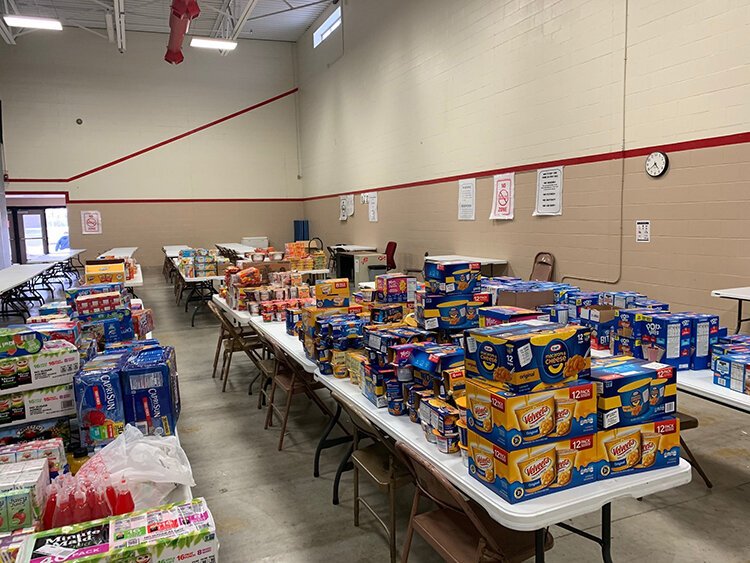 Tecumseh Local School District is making Lunch Bus meal deliveries to a wide variety of stops while school is closed. 