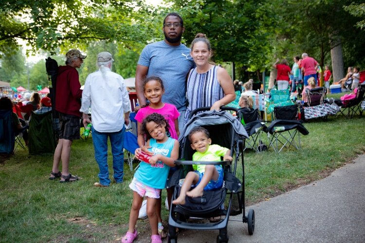 The Springfield Arts Council's Summer Arts Festival is a month-long, family-friendly event featuring free live entertainment at Veterans Park.